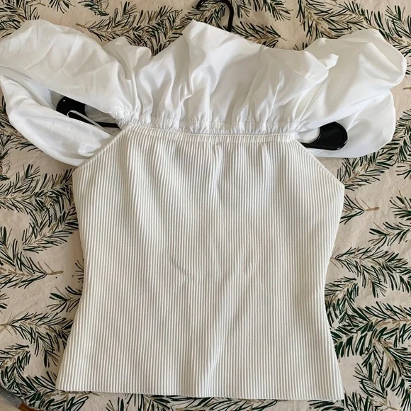 ASTR the Label Cherie White Off Shoulder Ruffle Top Large - Picture 7 of 9
